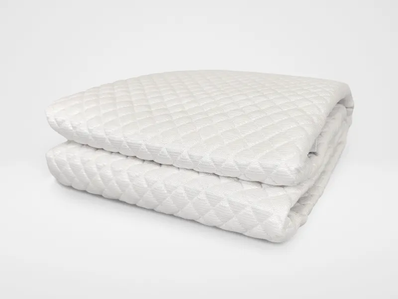 The diamond-quilted temperature-regulating topper.